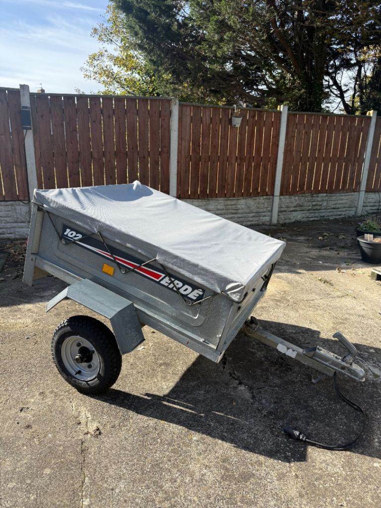 ERDE 102 TRAILER