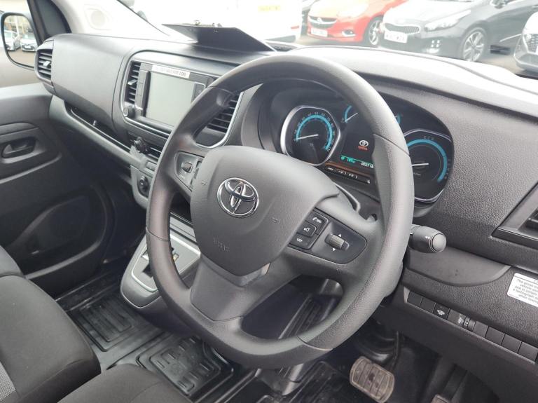 2023 Toyota ProAce 100kW Icon 75kWh Van Auto (11kWCh) Van Electric Automatic