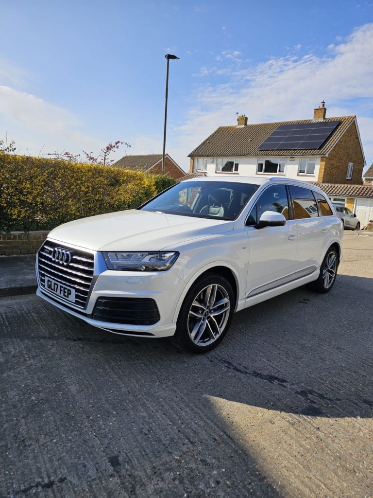 Audi Q7 2017 3.0 TDI Quattro S Line – 63,000 miles – 2 Owners – White – £20,000