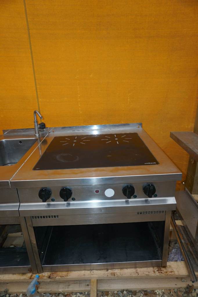 Four Zone Induction Hob - Ambach Chef 700