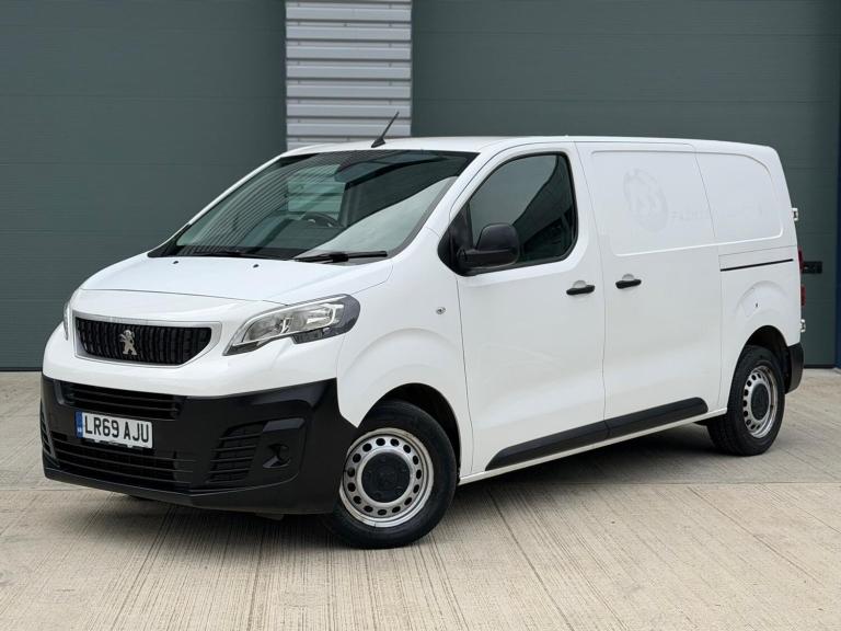 2019 Peugeot Expert 1400 2.0 BlueHDi 120 Professional Van - Hpi Clear - 1 Owner PANEL VAN Diesel ...