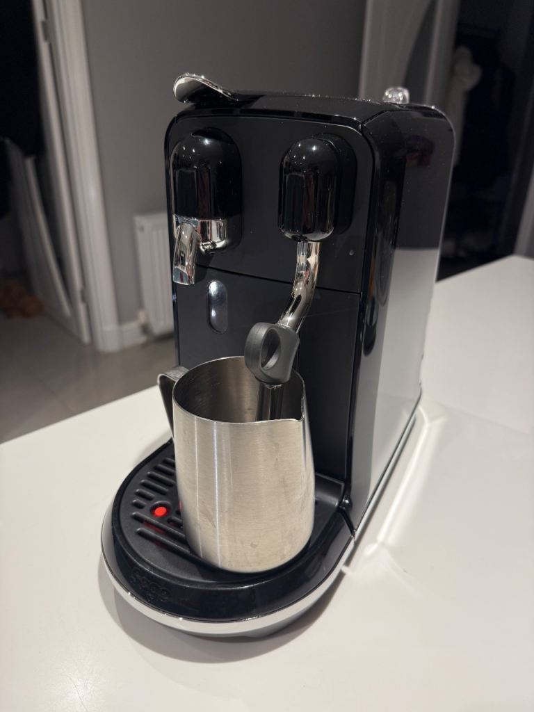 Nespresso machine SNE500BKS