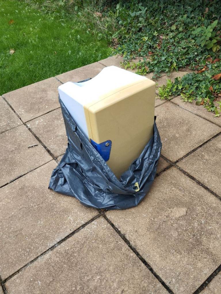 Camper fridge 