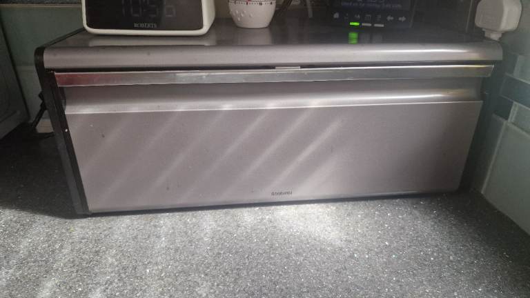Morphy Richards Grey Roll Top Bread Bin – Good Condition