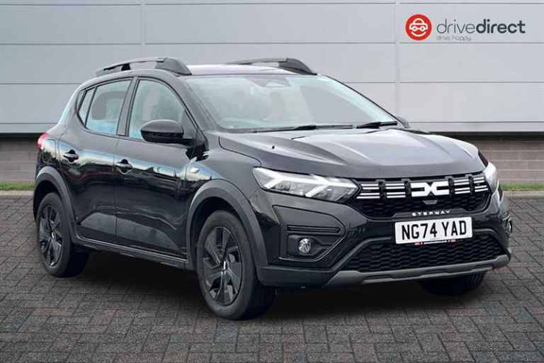 2025 Dacia Sandero Stepway 1.0 TCe Expression Hatchback 5dr Petrol Manual Euro 6 (s/s) (90 ps) Ha...