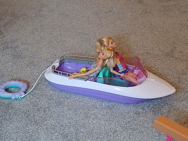 Barbie Boat