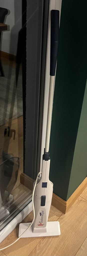 Bissell featherweight stick vacuum cleaner. Long flex, perfect for stairs.