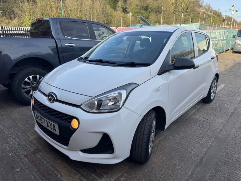 Hyundai, I10, Hatchback, 2017, Manual, 998 (cc), 5 doors