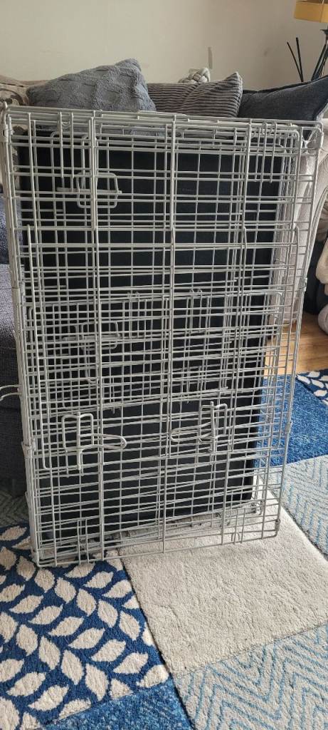 Foldable dog cage. New