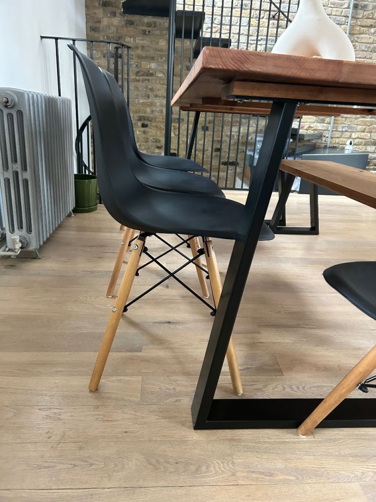 Set of 4 Dining Chairs