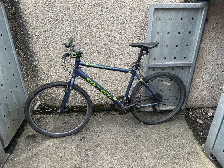 Carrera Axle Hybrid Bike