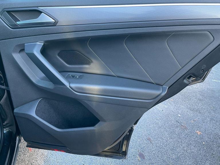 2020 Volkswagen Tiguan 1.5 TSI EVO R-Line Tech DSG Euro 6 (s/s) 5dr ESTATE Petrol Automatic