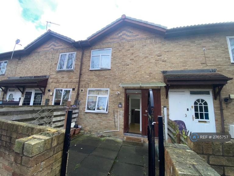 3 bedroom house in Victoria Street, Newcastle Upon Tyne, NE4 (3 bed) (#2765757)