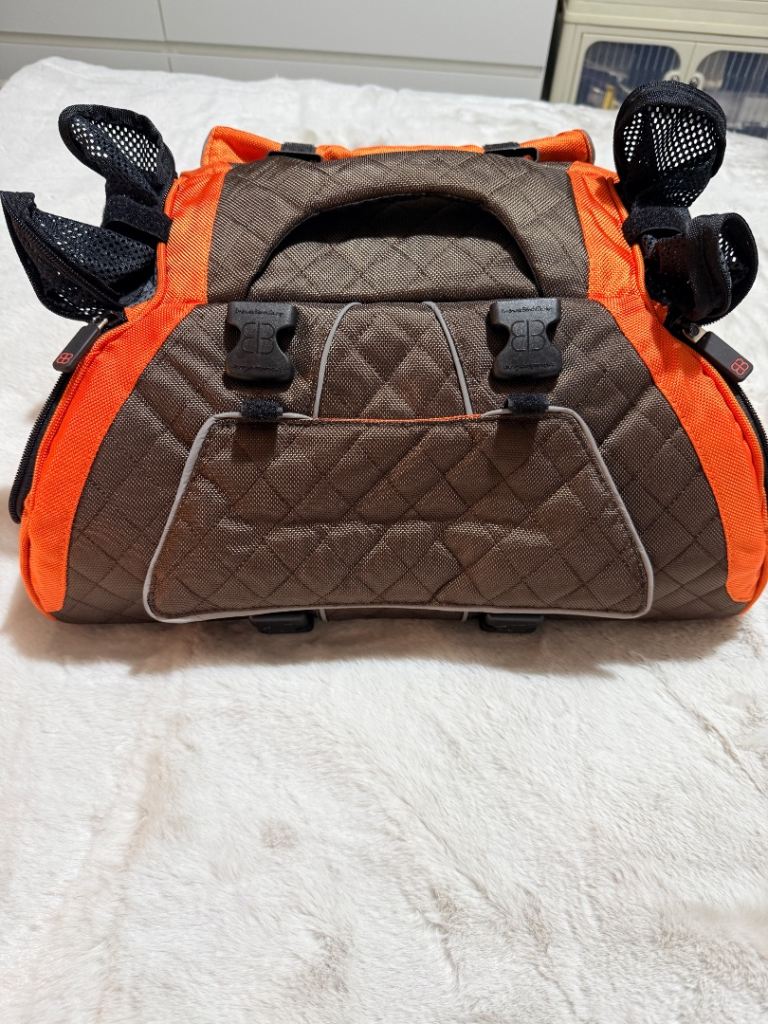 Dog carrier/bike/stroller