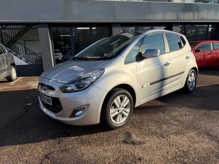  Hyundai ix20 1.6 Style 5dr Auto - OPEING PAN ROOF - Petrol