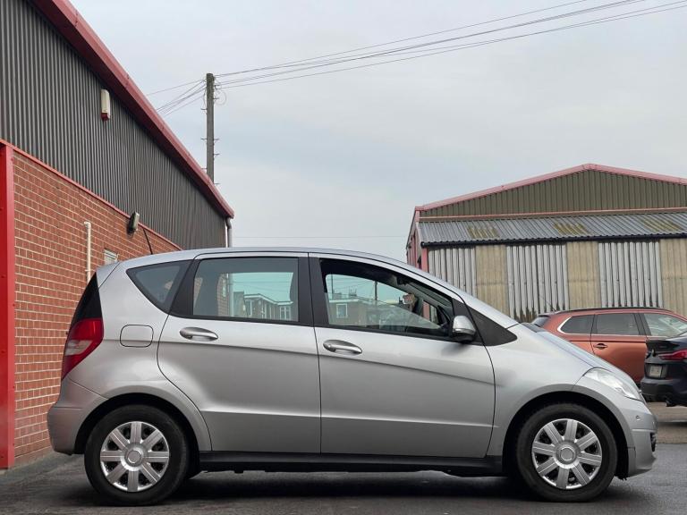 2010 Mercedes-Benz A-Class A160 Classic SE 5dr CVT Auto HATCHBACK PETROL Automatic