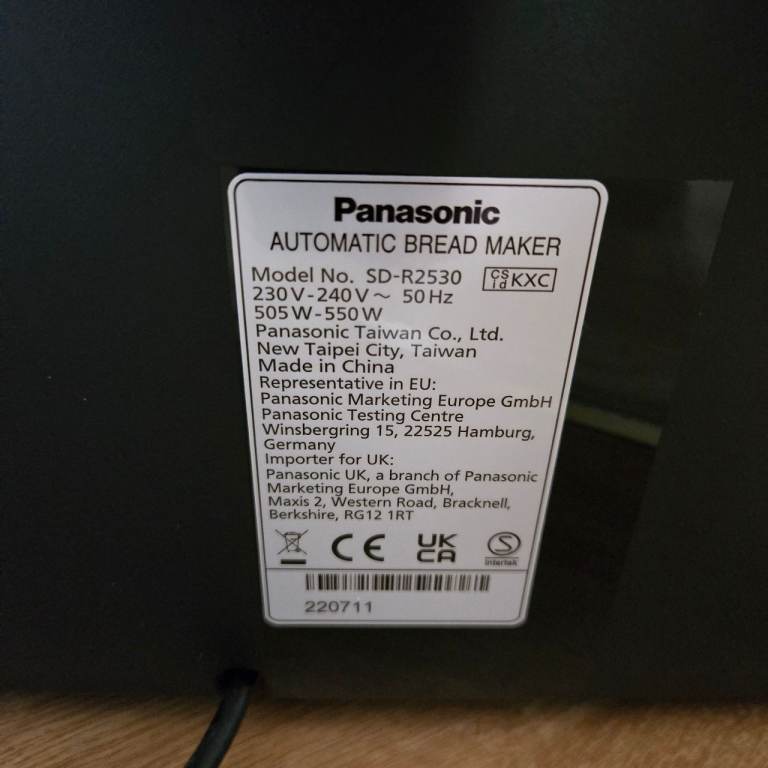 Panasonic SD R2530 Automatic bread maker