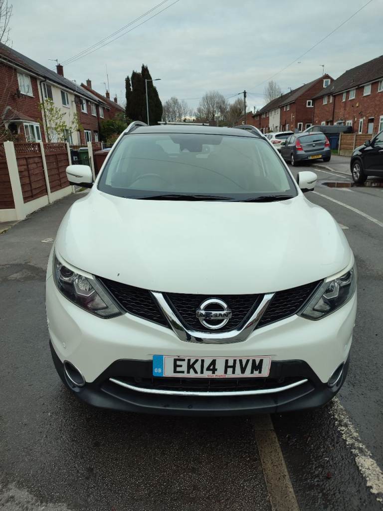 Nissan Qashqai 2014 1.5 diesel Automatic 