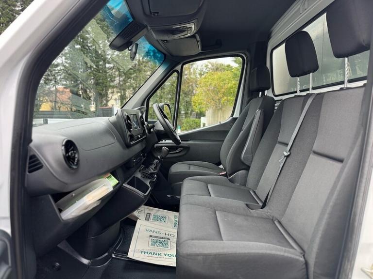 2022 Mercedes-Benz Sprinter 3.5t Progressive Chassis Cab CHASSIS CAB DIESEL Manual