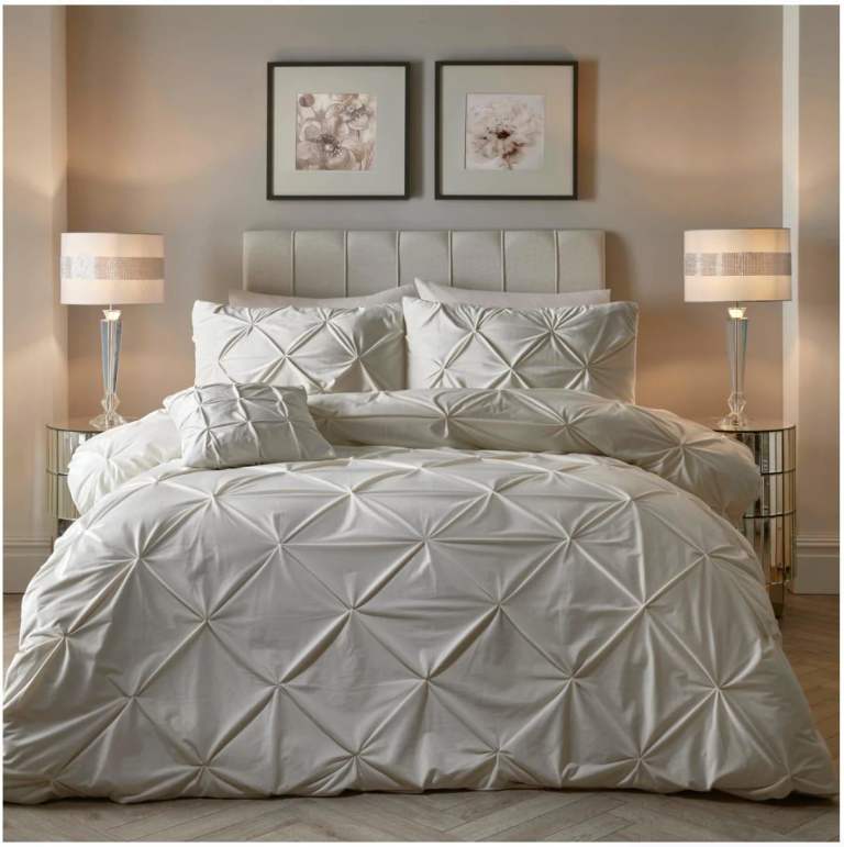 Clearance!!! Last Chance Grab Our Stunning Beds with Comfortable Mattresses /Fast Delivery