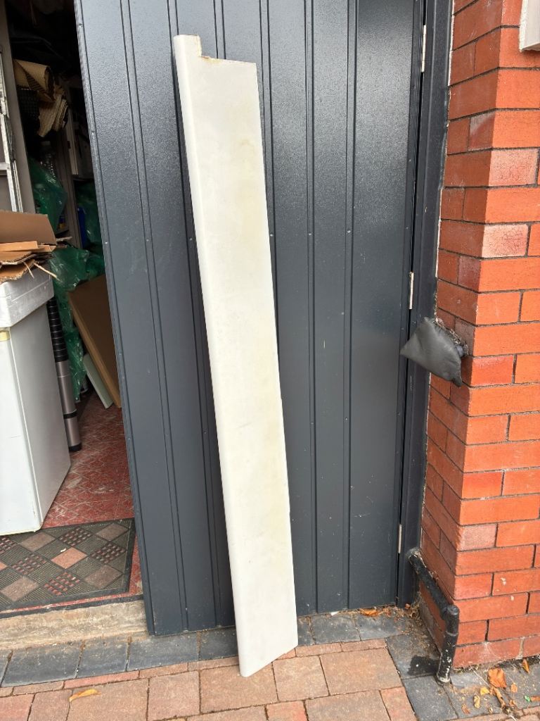 White uPVC windowsill – Good Condition