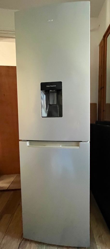 Logik Silver Fridge Freezer with Water Dispenser – Good Condition