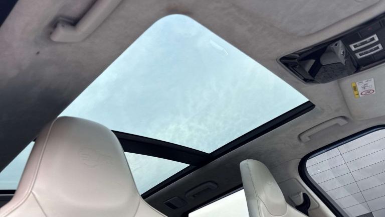 2019 Land Rover Range Rover Sport 5.0 V8 S/C 575 SVR 5dr Auto SUV Petrol Automatic