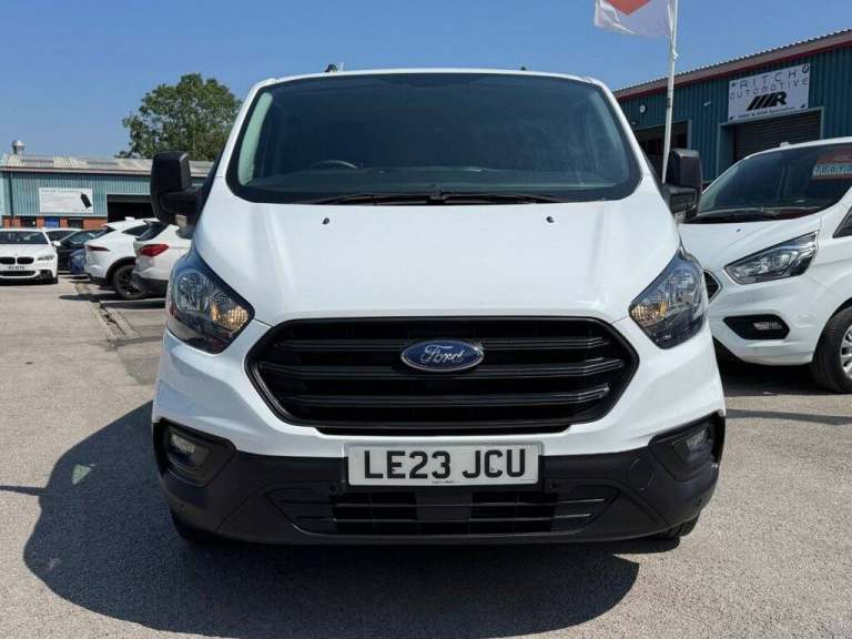 2023 Ford Transit Custom 2.0 300 EcoBlue Leader Panel Van 5dr Diesel Manual L2 H1 Euro 6 (s/s) (1...