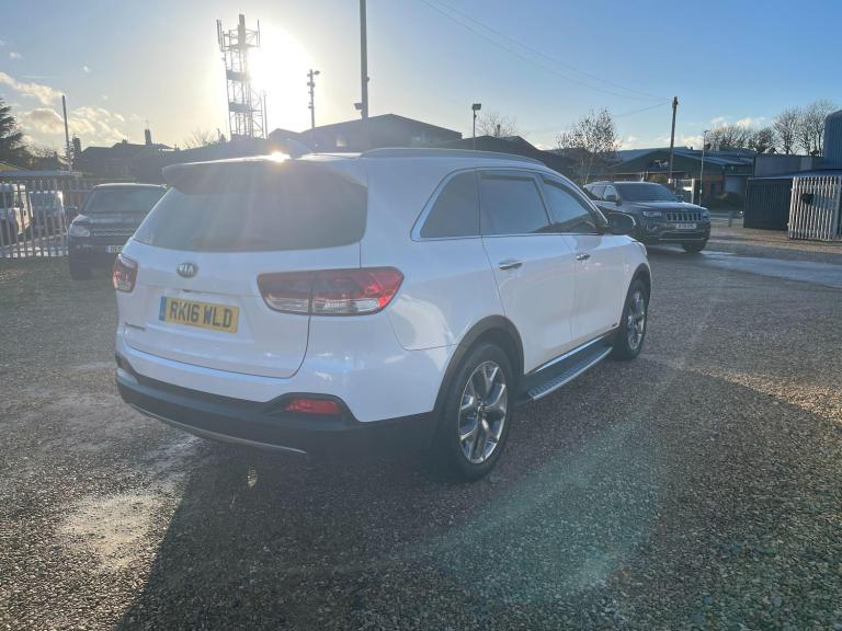 2016 Kia Sorento 2.2 CRDi KX-4 Auto AWD Euro 6 5dr ESTATE Diesel Automatic