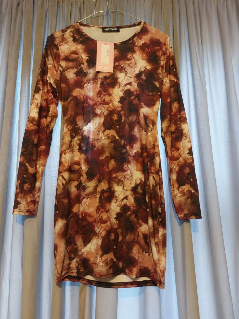 image for New With Tags - Charlotte Burgundy Wine Printed Cut Out Backless Dress Size 8