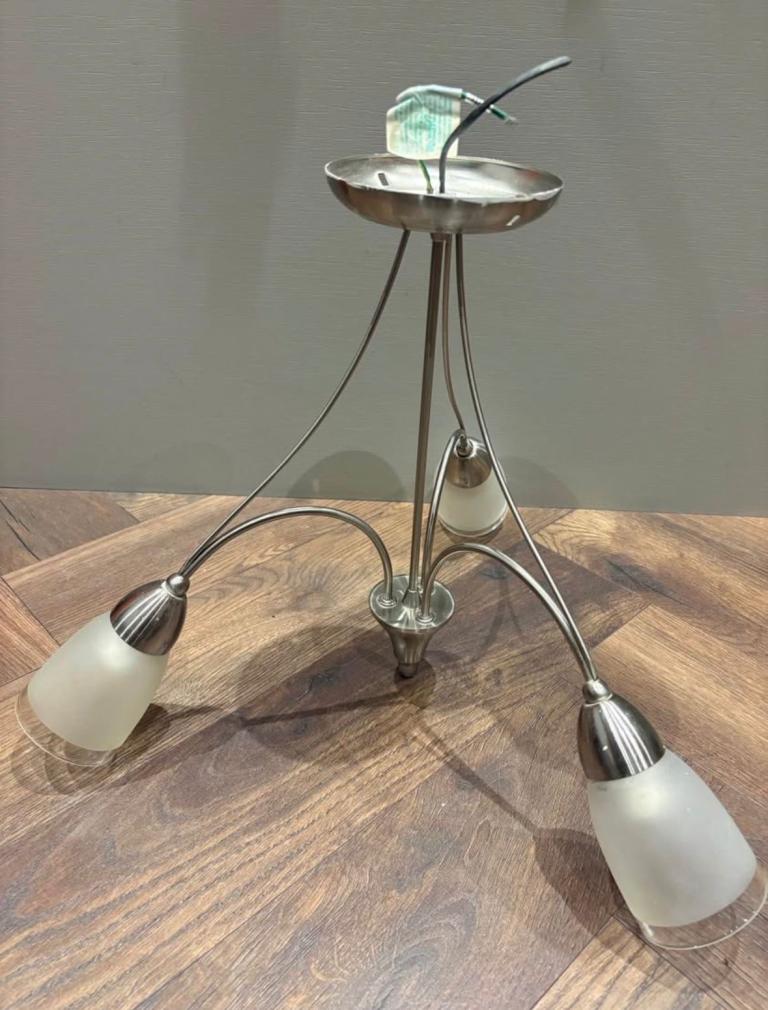 Ceiling light fitting 
