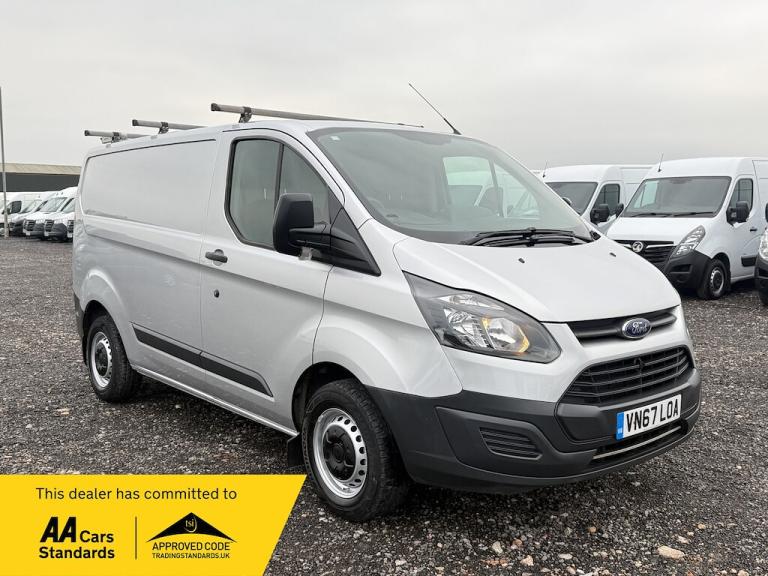 2018 Ford Transit Custom 2.0 TDCi 105ps Low Roof Van PANEL VAN DIESEL Manual