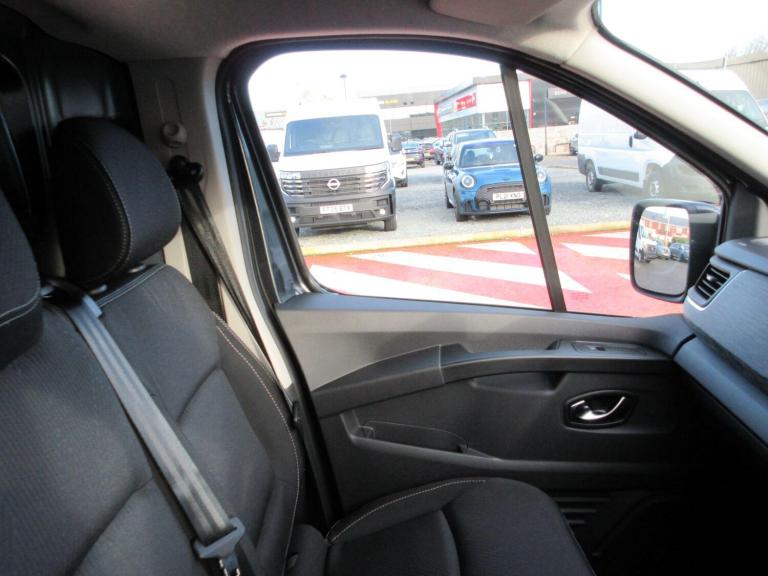 2025 Nissan Primastar 2.0 dCi 30 Tekna Panel Van 5dr Diesel Manual L1 H1 Euro 6 (s/s) (130 ps) PA...