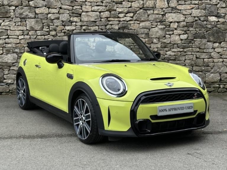 MINI CONVERTIBLE 2.0 Cooper S Exclusive Premium Plus 2dr Auto