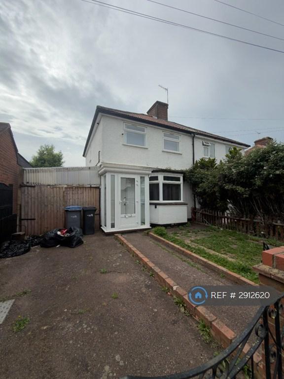 3 bedroom house in Malvern Road, Enfield, EN3 (3 bed) (#2912620)