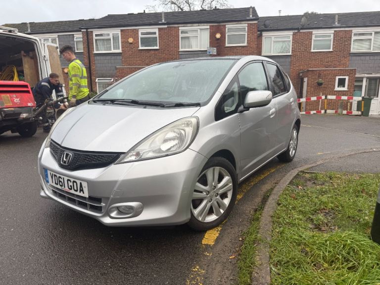 Honda, JAZZ, 2011, Automatic, pano roof, 1339 (cc), 5 doors