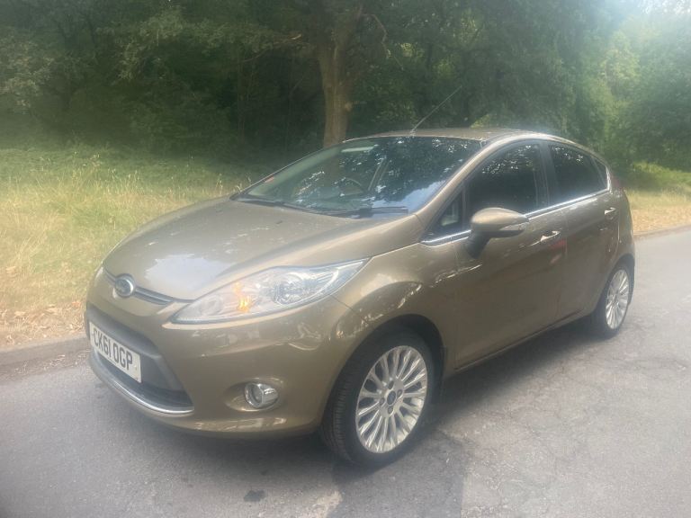 Ford fiesta 1.4 2011 diesel titanium new mot 