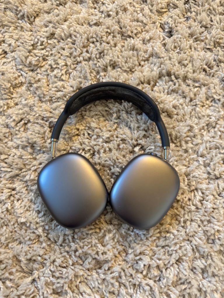 Genuine Apple AirPods Max Space Grey 1st Gen (Lightning)