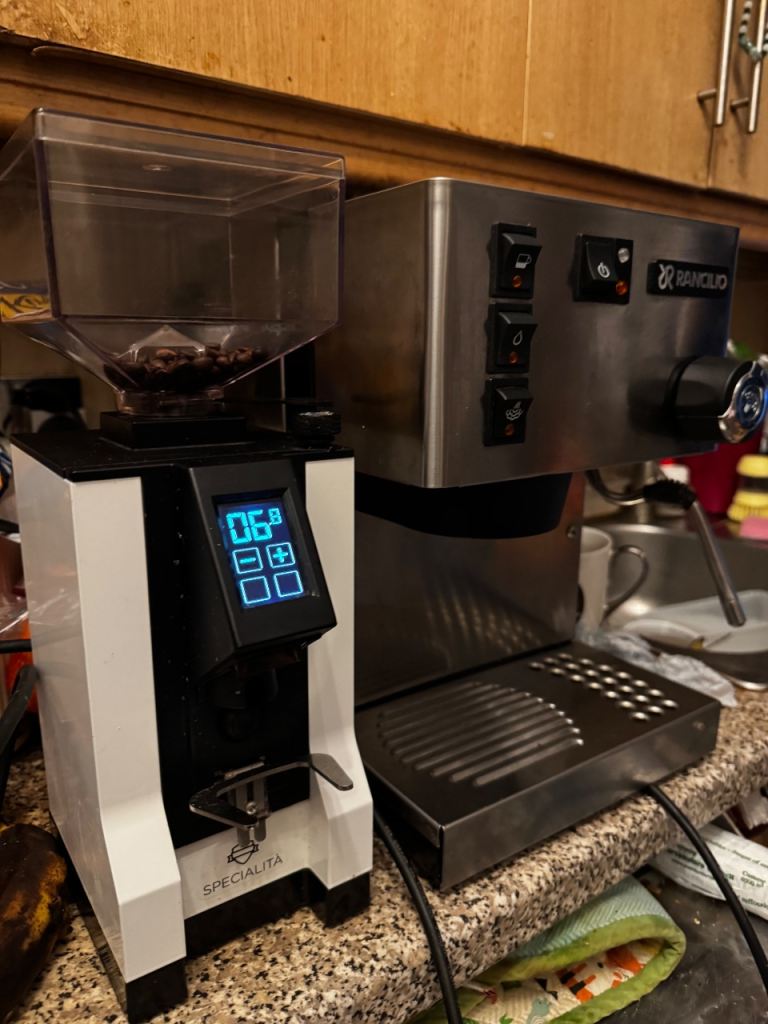Rancilio Silvia Espresso Coffee Machine with Eureka Mignon Grinder