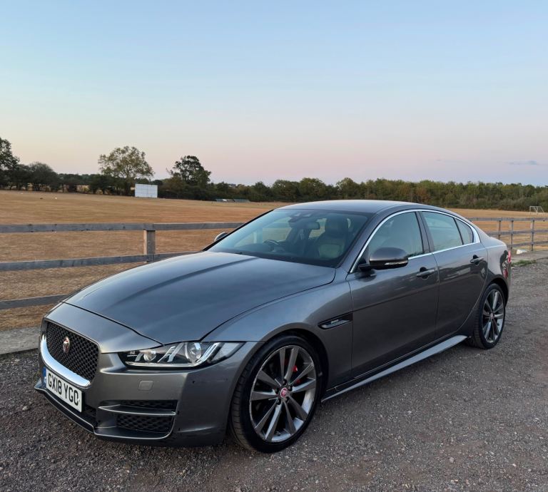 2018 Jaguar XE R-Sport 2.0 Diesel