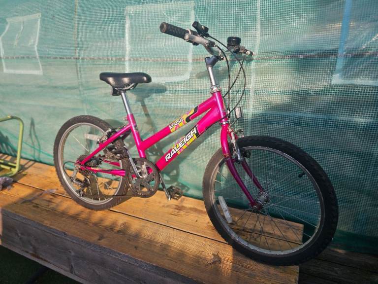 Raleigh Kids Mountain Bike – Pink, Good Condition