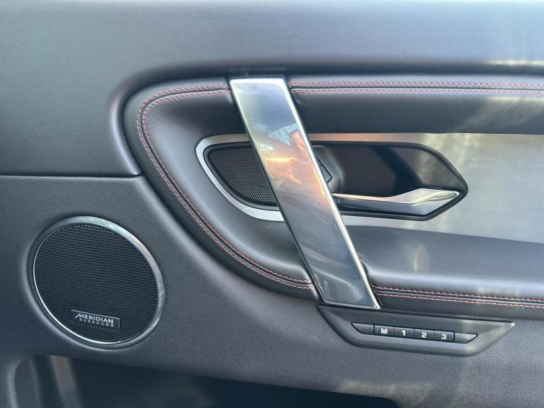 2021 Land Rover Discovery Sport 1.5 P300e 12.2kWh R-Dynamic HSE Auto 4WD Euro 6 (s/s) 5dr ESTATE ...