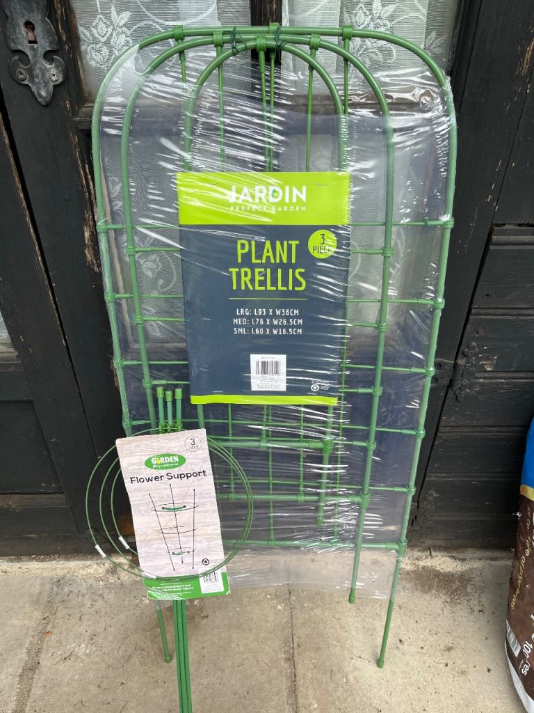 Plant trellis/support