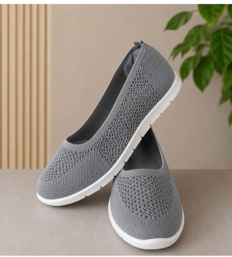 New Grey Knitted Ballet Flats – Women's Size 5
