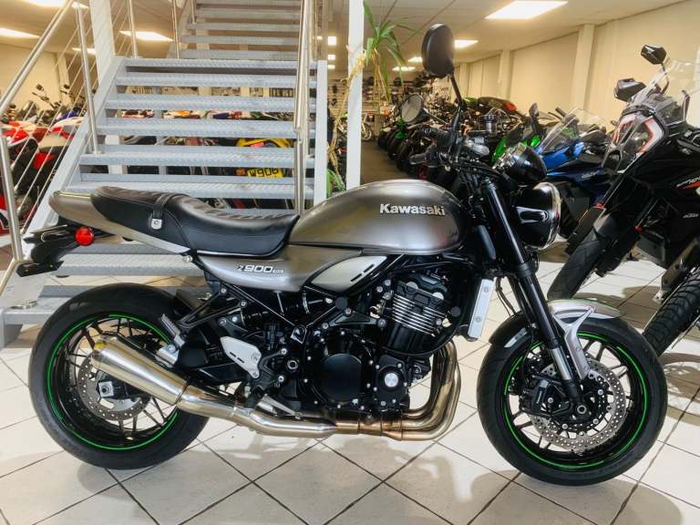 Kawasaki Z900RS 2021