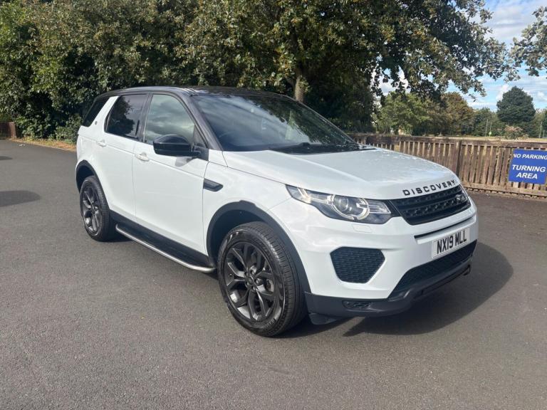 Land Rover Discovery Sport 2.0 TD4 Landmark Auto 4WD Euro 6 (s/s) 5dr Diesel Automatic