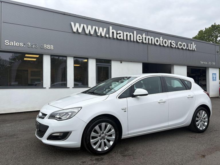 2016 Vauxhall Astra 1.6i Elite Auto Euro 6 5dr HATCHBACK Petrol Automatic