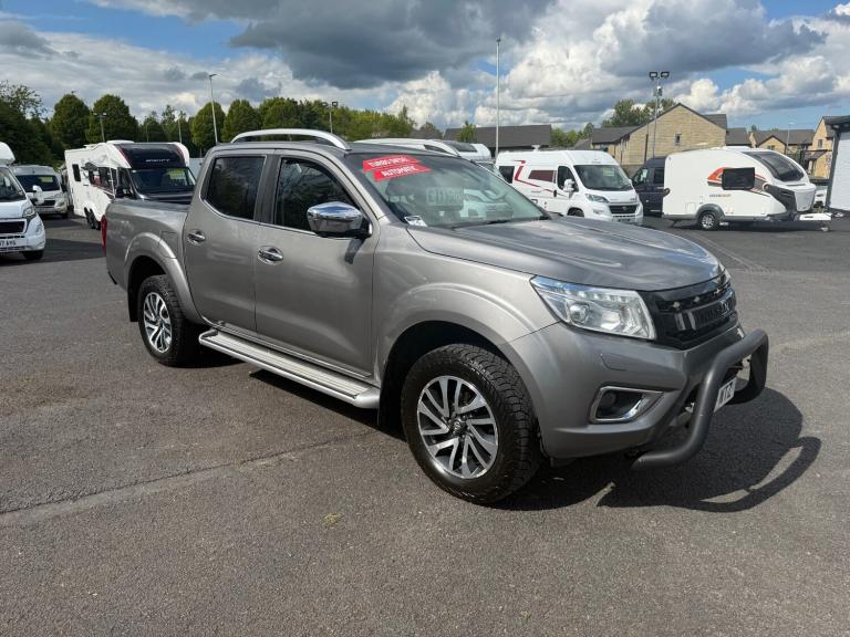 2017 Nissan Navara Double Cab Pick Up Tekna 2.3dCi 190 4WD Auto PICK UP Diesel Automatic