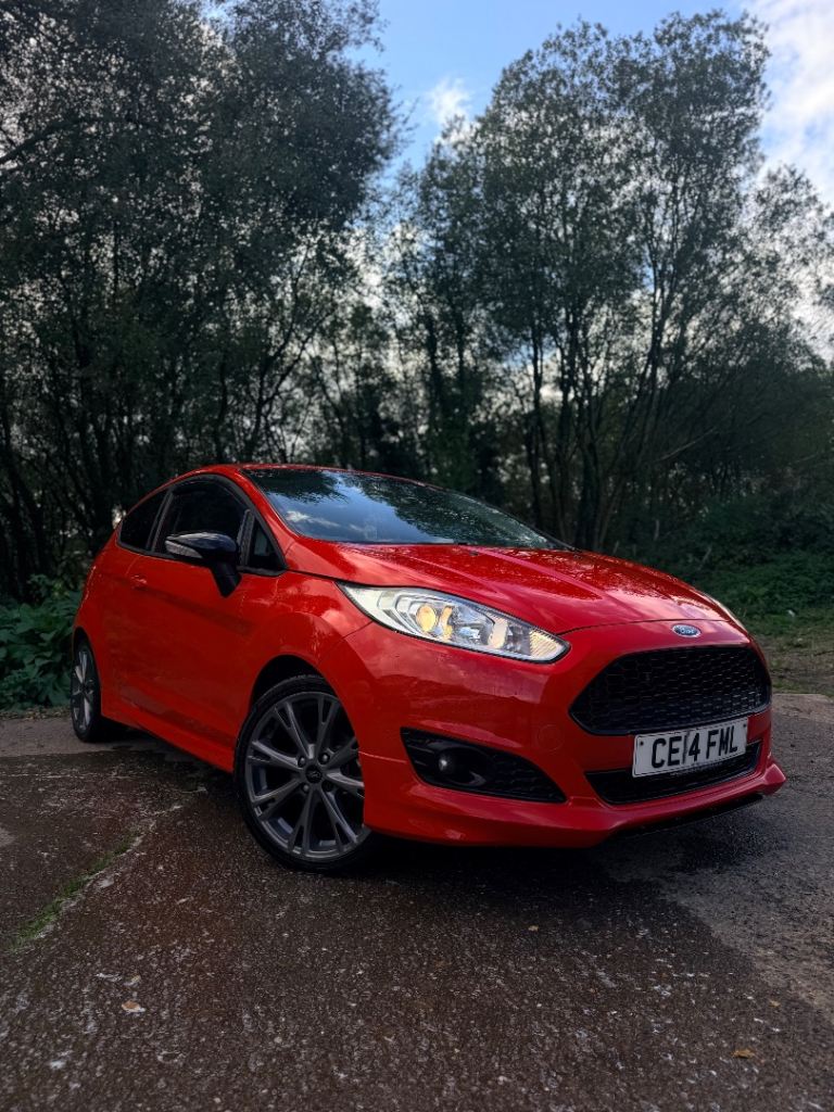 FORD FIESTA S 1.0 2014 HATCHBACK - NEW CAMBELT - FULL HISOTRY 