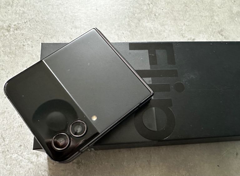 Samsung Galaxy Z Flip 4 256gb